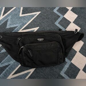 PRADA
Re-Nylon Tessuto Marsupio Belt Bag Black